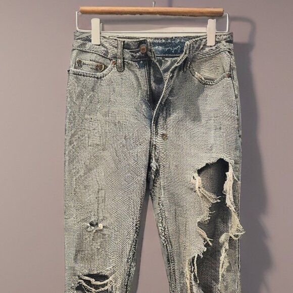 Brand: Levi’s Item: Premium Distressed Pants Size: 25 (Women) Condition: Pre-Own - Picture 2 of 8